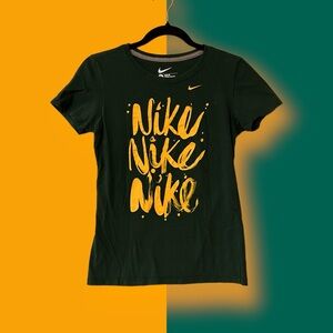 Nike Slim Fit Dark Forest Green Graphic T-Shirt